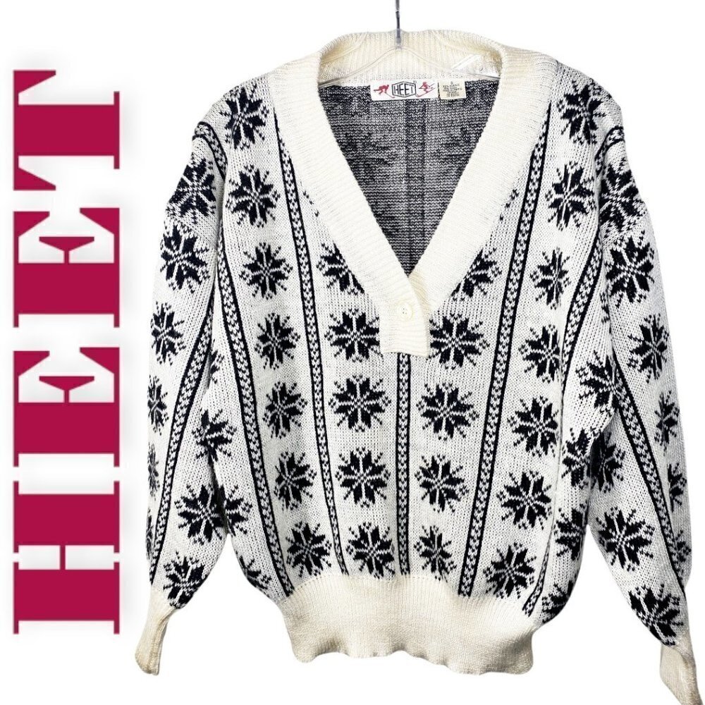 HEET Vintage Wool Blend V-Neck Snowflake‎ Ski Sweater in Black & Ivory, Small
